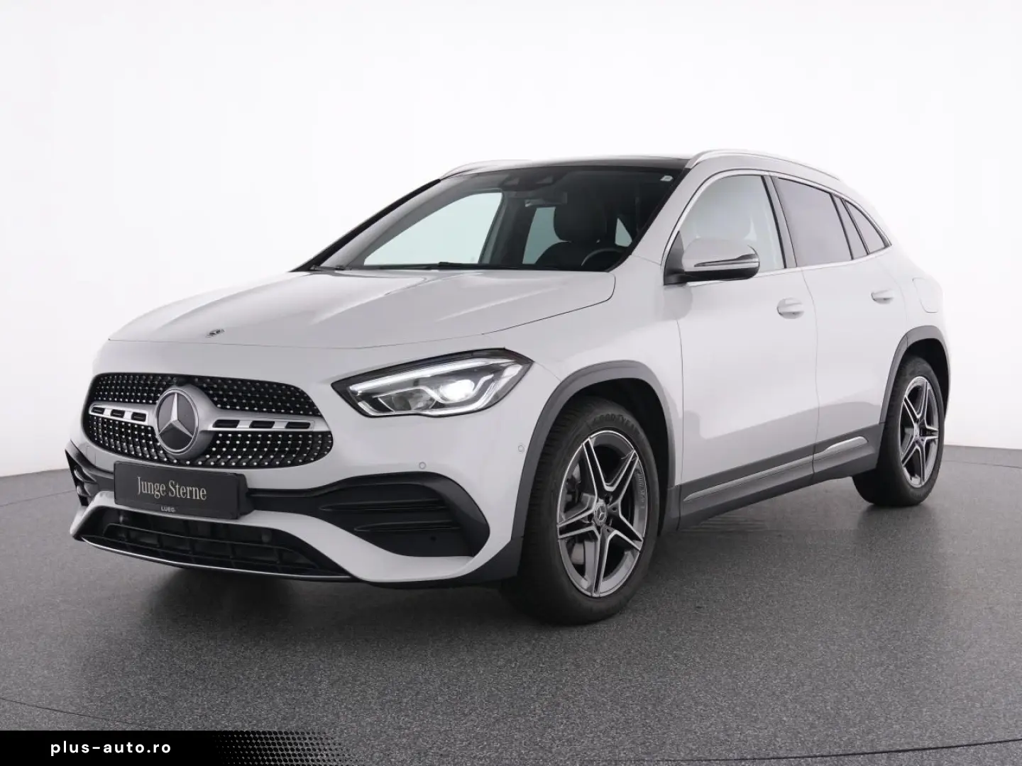 MERCEDES-BENZ GLA 250 4M AMG