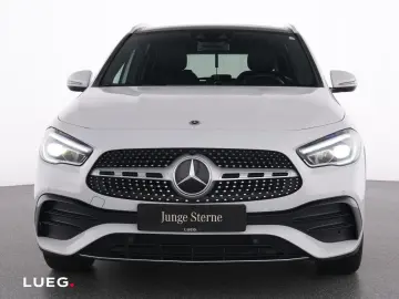 MERCEDES-BENZ GLA 250 4M AMG