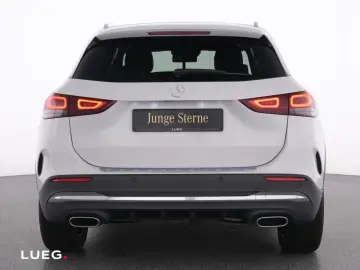MERCEDES-BENZ GLA 250 4M AMG