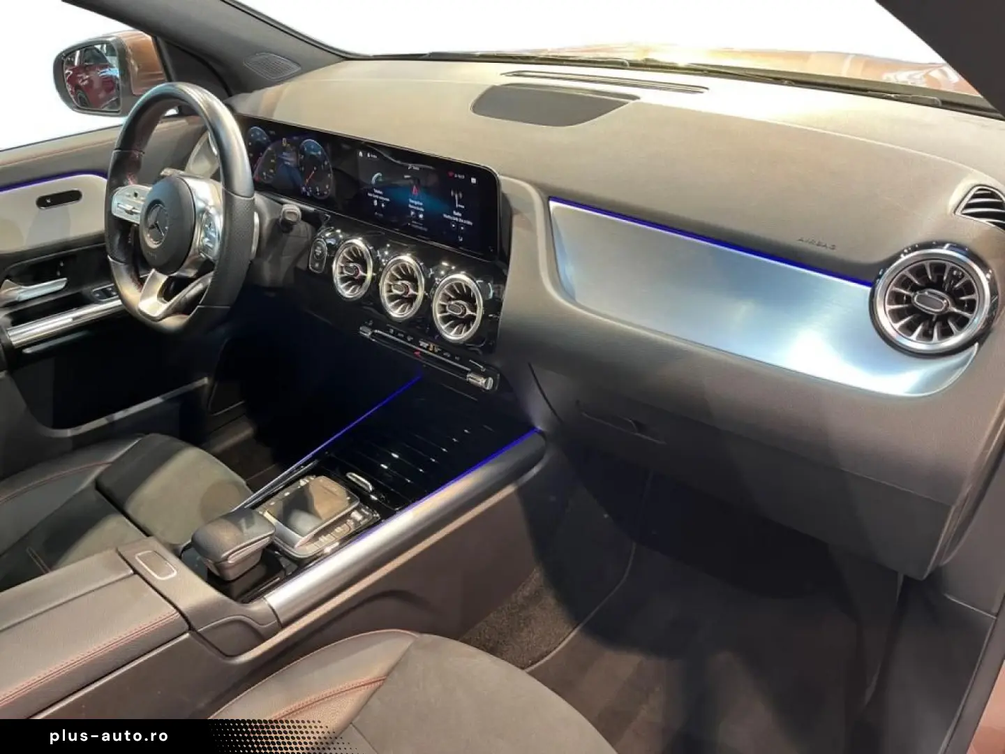 MERCEDES-BENZ GLA 250 4matic AMG