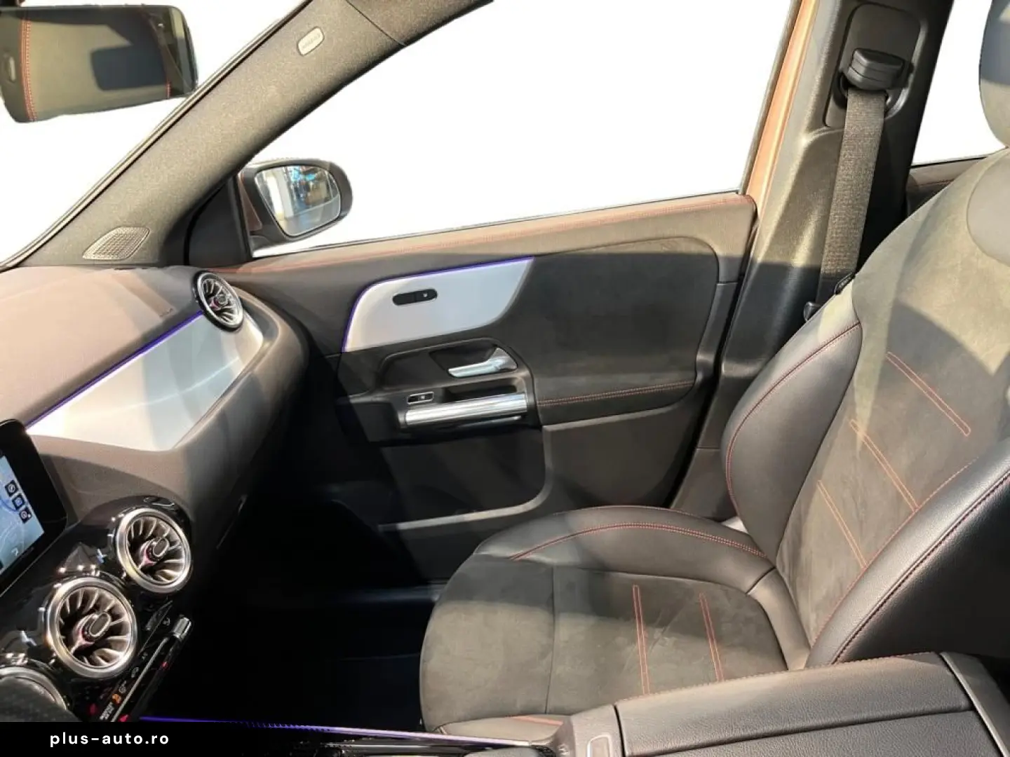 MERCEDES-BENZ GLA 250 4matic AMG