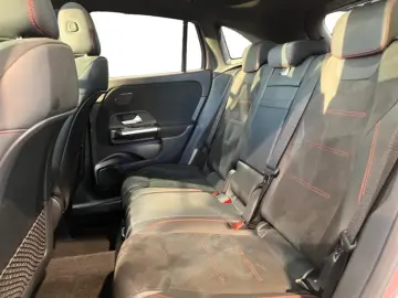 MERCEDES-BENZ GLA 250 4matic AMG