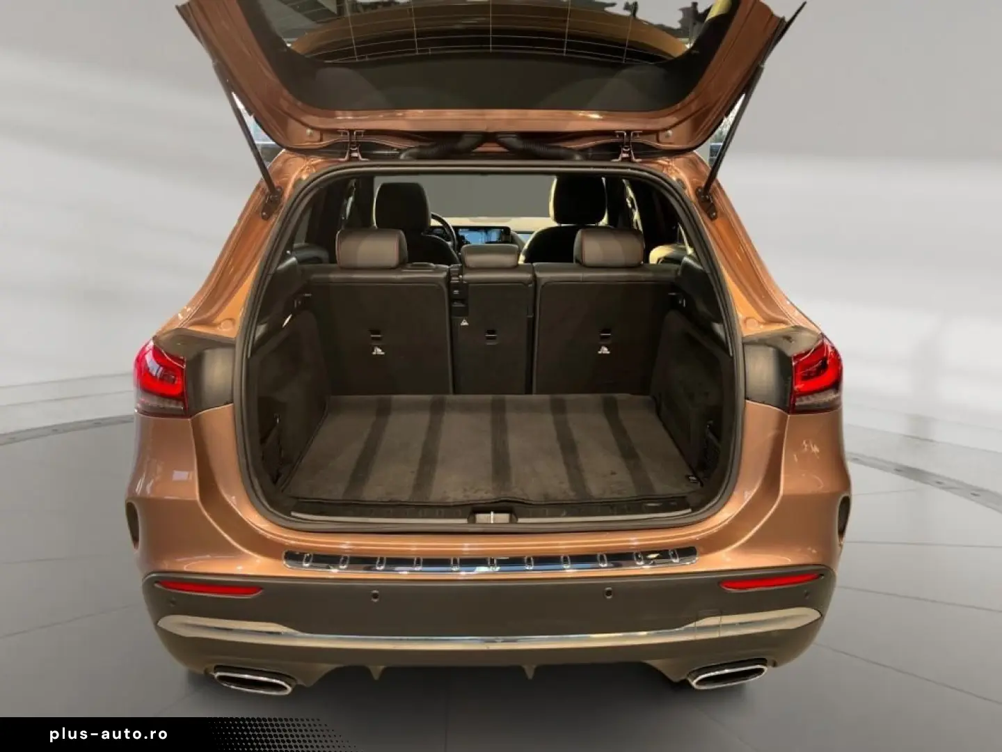 MERCEDES-BENZ GLA 250 4matic AMG