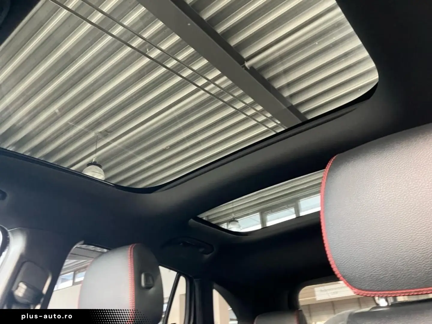 MERCEDES-BENZ GLA 250 4M AMG-Line