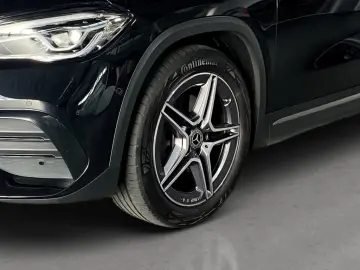 MERCEDES-BENZ GLA 250 4M AMG-Line