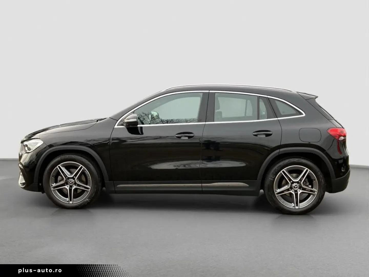 MERCEDES-BENZ GLA 200 4M AMG