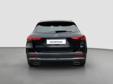 MERCEDES-BENZ GLA 200 4M AMG