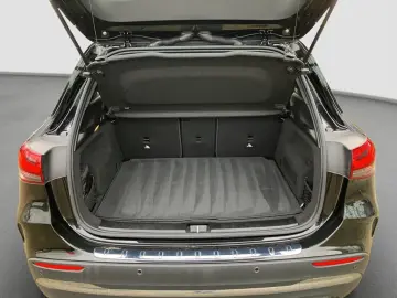 MERCEDES-BENZ GLA 200 4M AMG