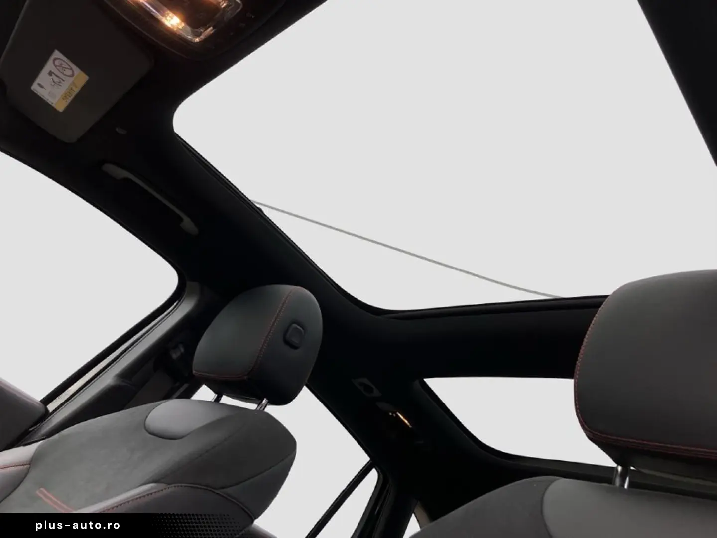 MERCEDES-BENZ GLA 200 4M AMG