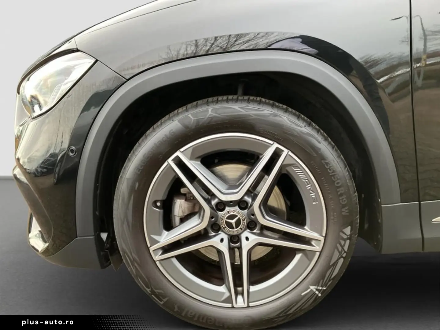 MERCEDES-BENZ GLA 200 4M AMG