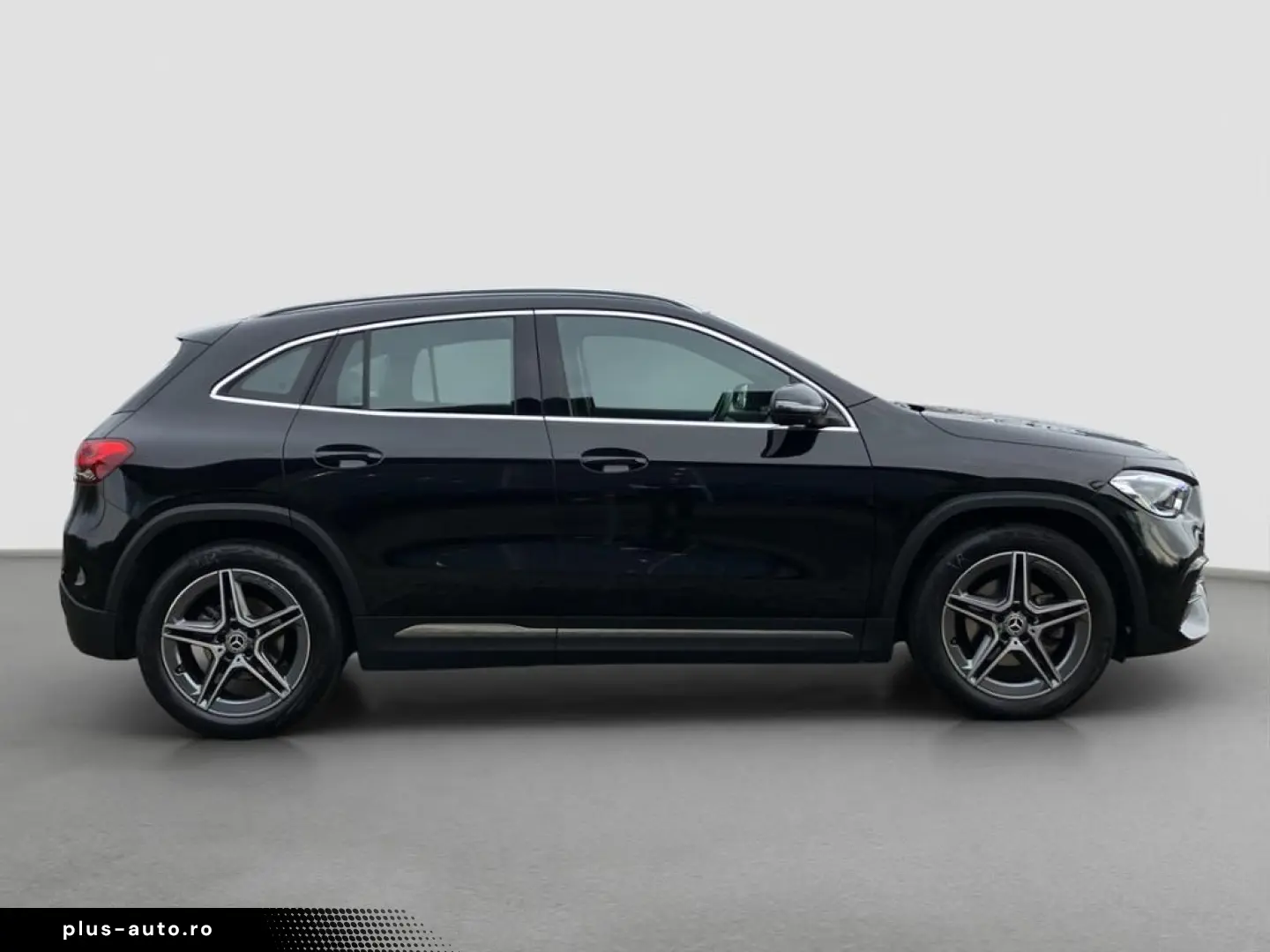 MERCEDES-BENZ GLA 200 4M AMG