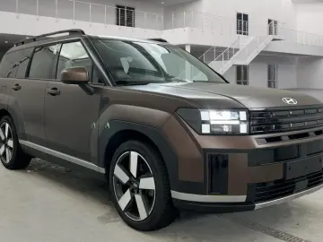 HYUNDAI Santa Fe 1.6T-GDI Signature Plug-In H. 4WD  7-SI