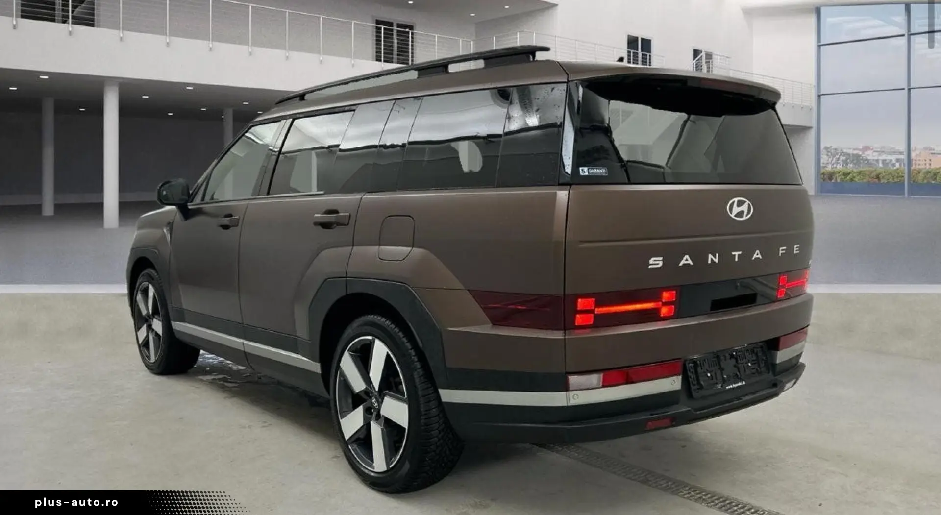 HYUNDAI Santa Fe 1.6T-GDI Signature Plug-In H. 4WD  7-SI