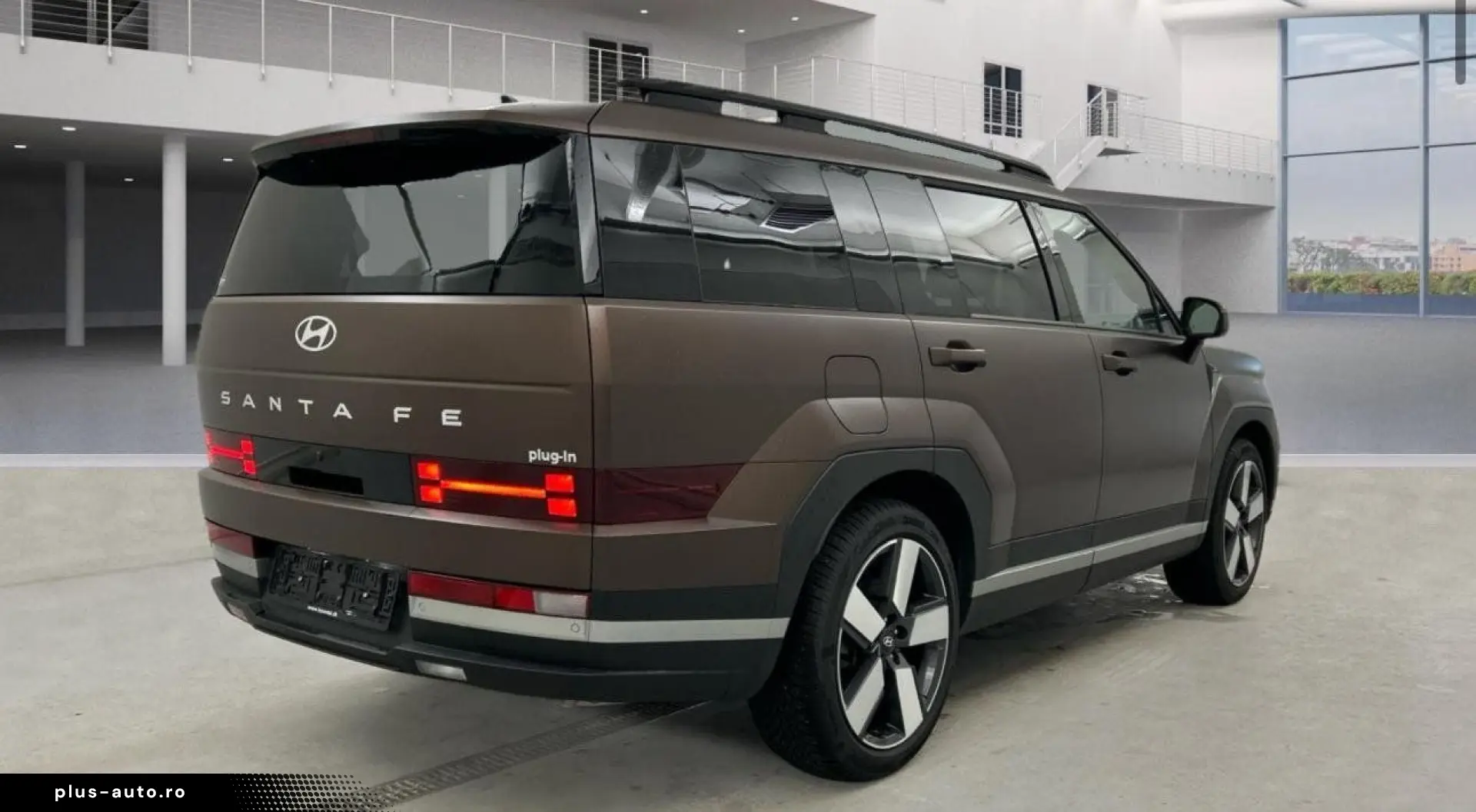 HYUNDAI Santa Fe 1.6T-GDI Signature Plug-In H. 4WD  7-SI