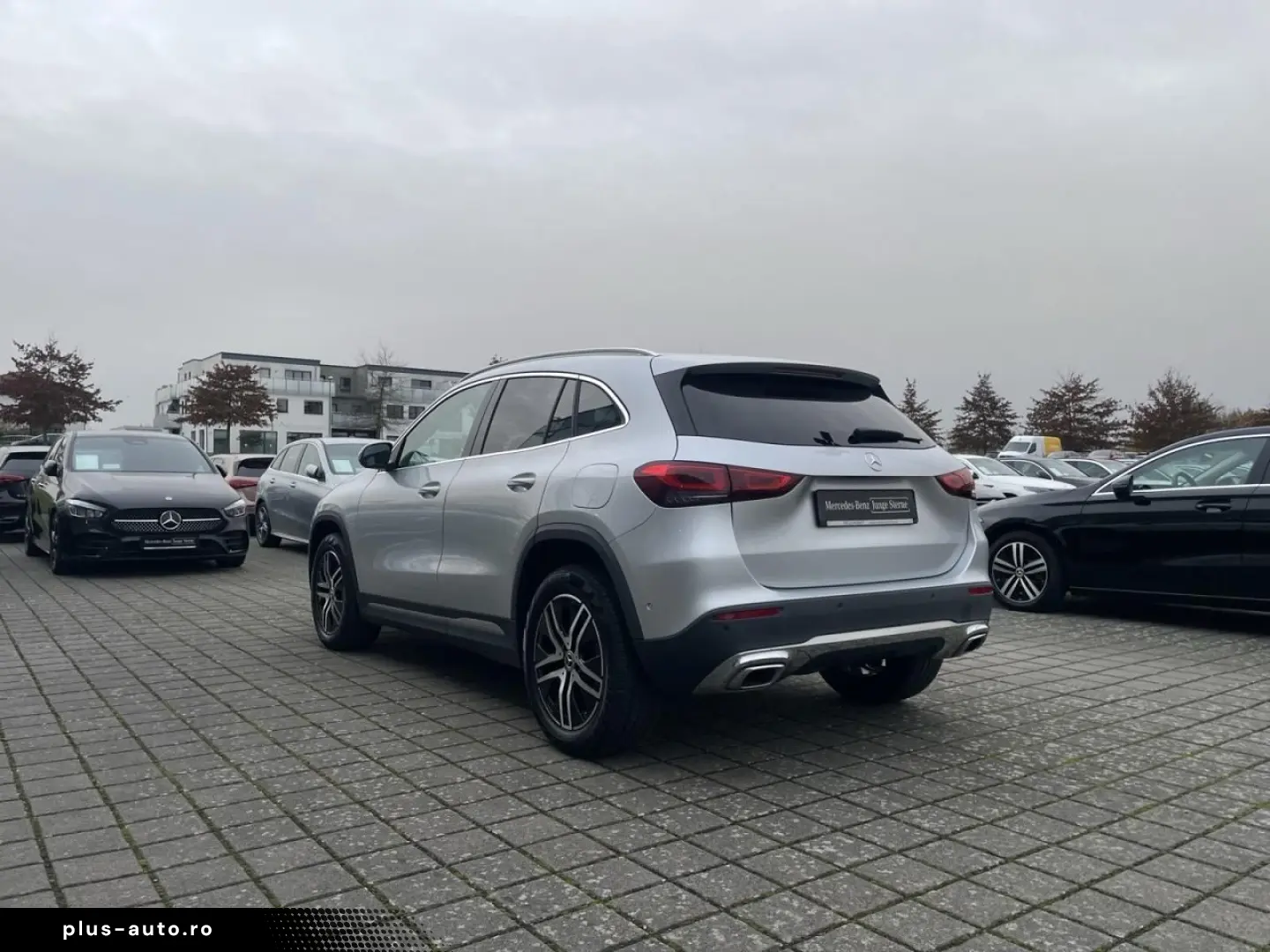 MERCEDES-BENZ GLA 220 d 4MATIC