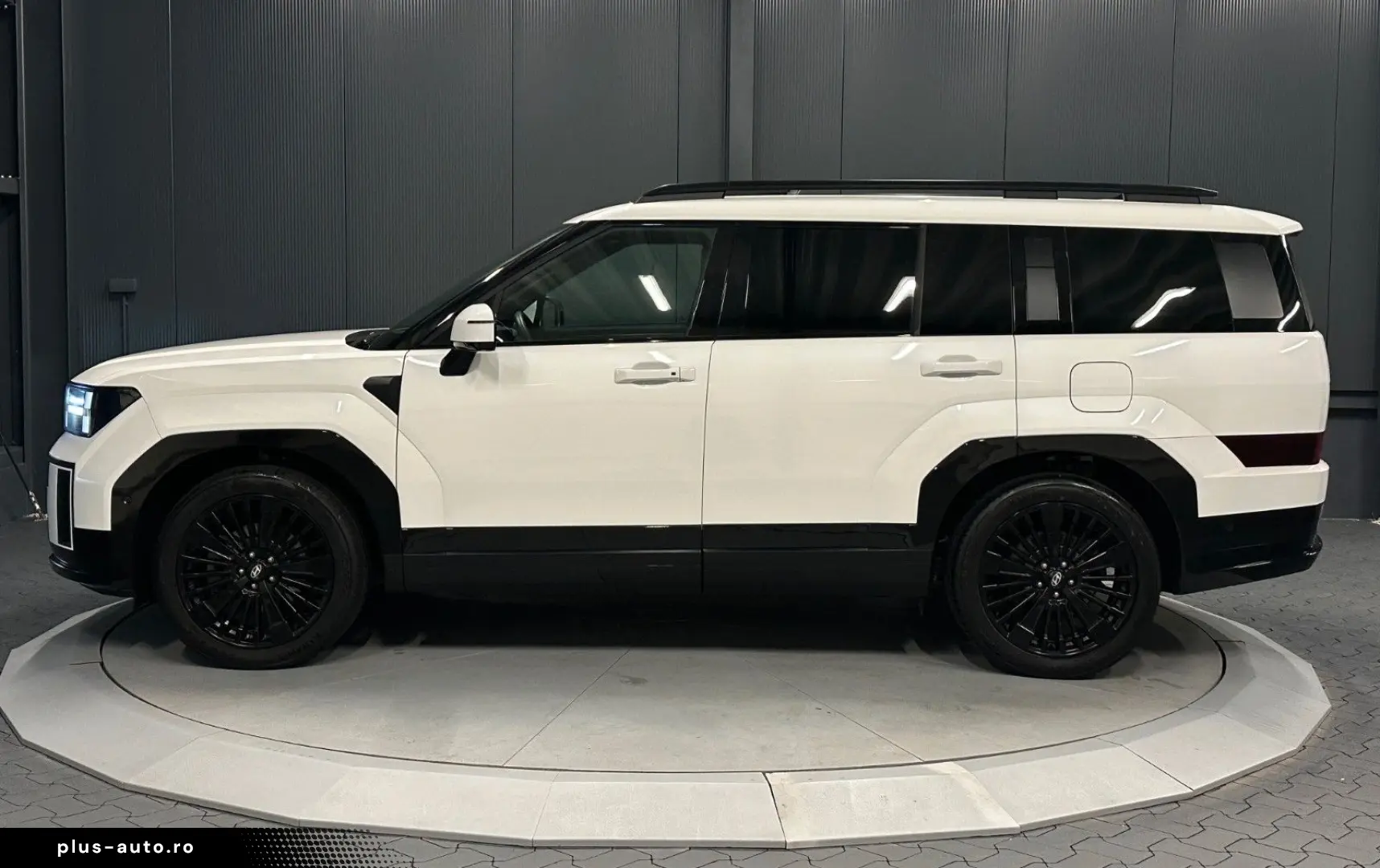 HYUNDAI Santa Fe 1.6 T-GDI Hybrid 4WD Blackline PANORAMA