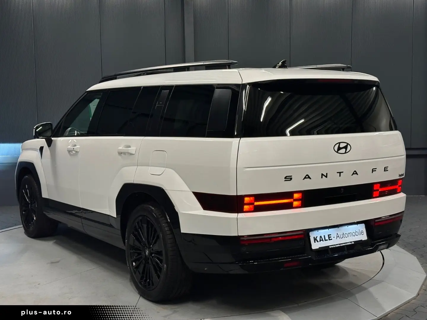 HYUNDAI Santa Fe 1.6 T-GDI Hybrid 4WD Blackline PANORAMA