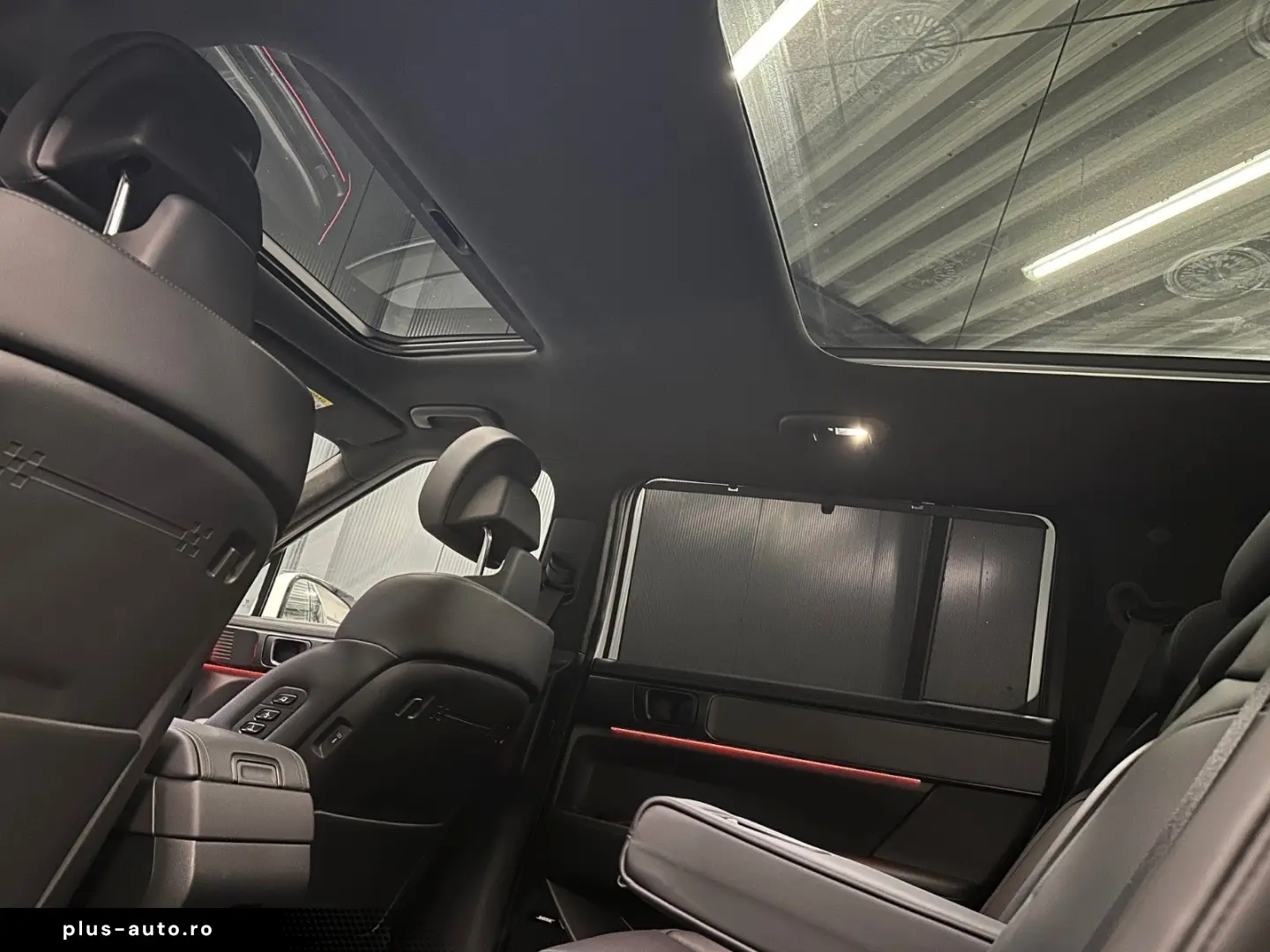 HYUNDAI Santa Fe 1.6 T-GDI Hybrid 4WD Blackline PANORAMA