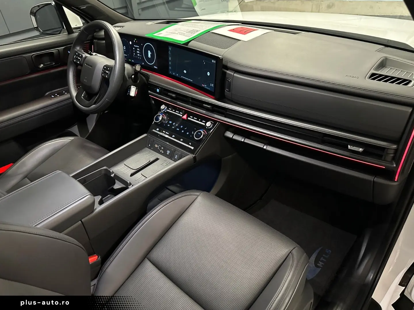 HYUNDAI Santa Fe 1.6 T-GDI Hybrid 4WD Blackline PANORAMA