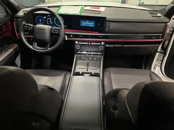 HYUNDAI Santa Fe 1.6 T-GDI Hybrid 4WD Blackline PANORAMA