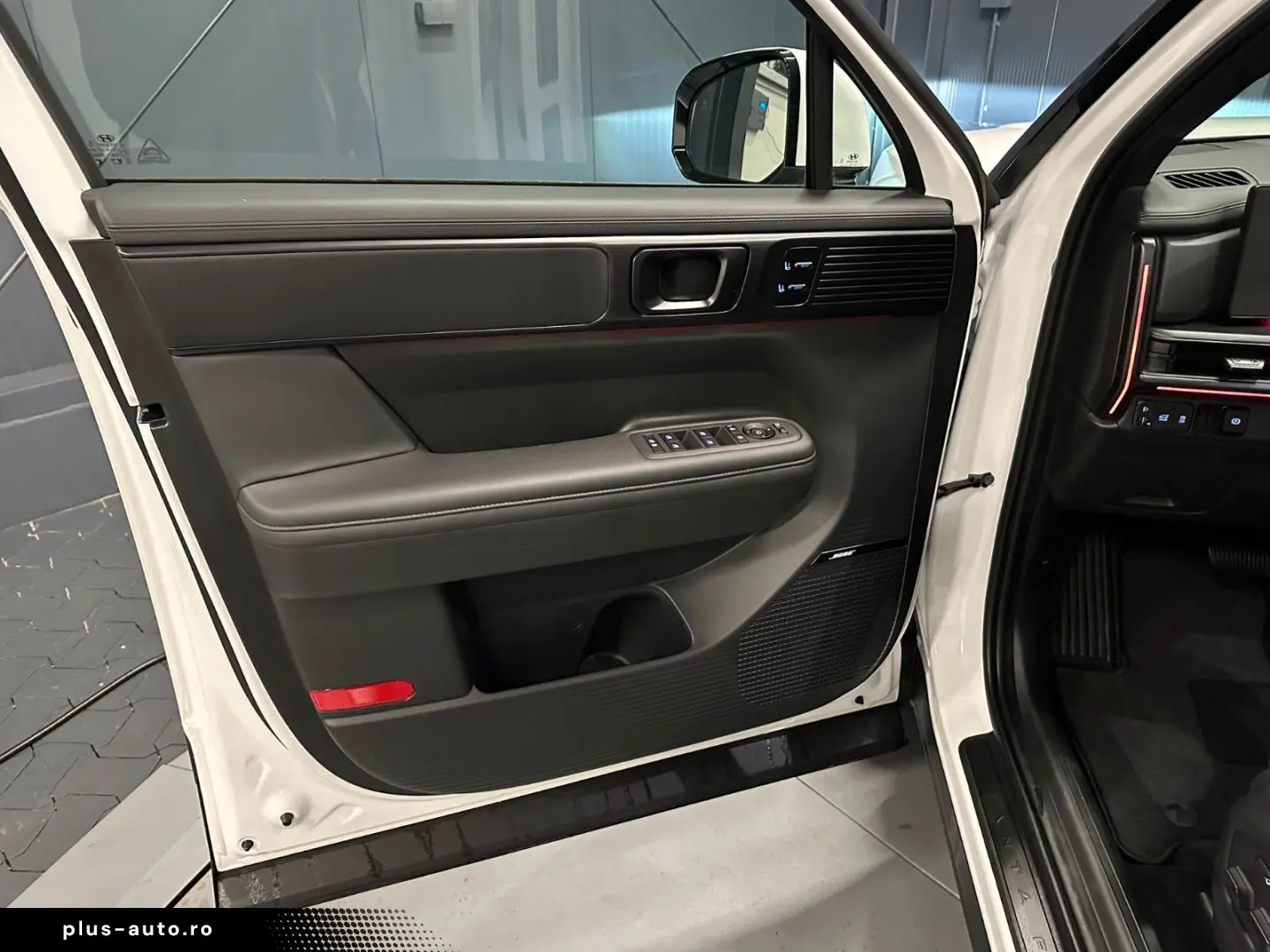 HYUNDAI Santa Fe 1.6 T-GDI Hybrid 4WD Blackline PANORAMA