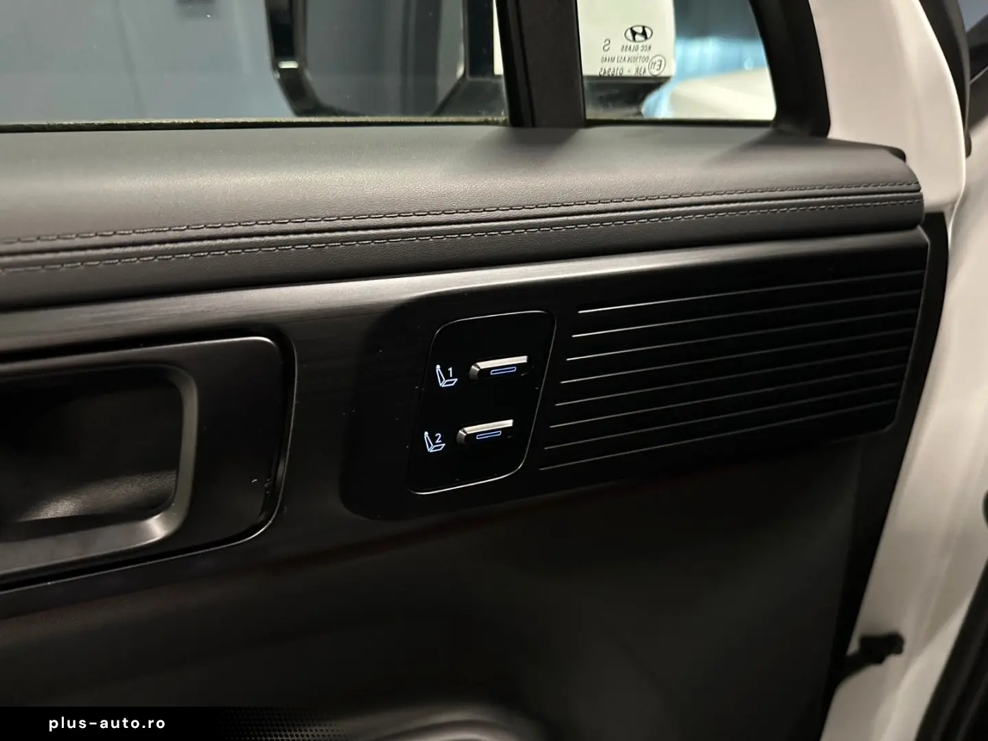 HYUNDAI Santa Fe 1.6 T-GDI Hybrid 4WD Blackline PANORAMA