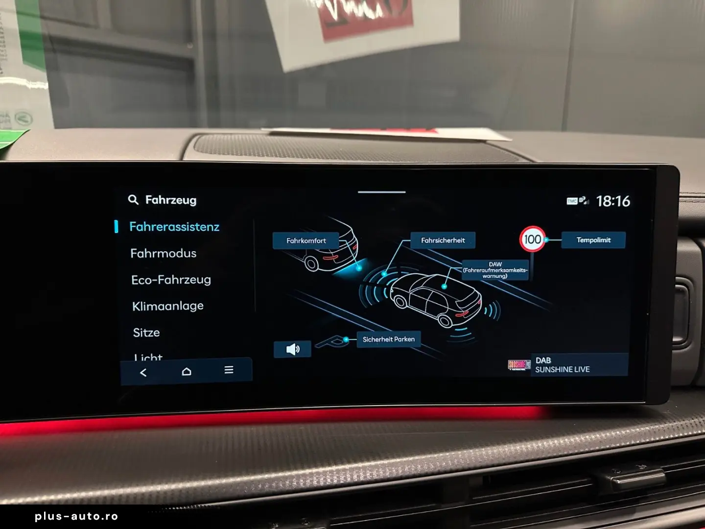 HYUNDAI Santa Fe 1.6 T-GDI Hybrid 4WD Blackline PANORAMA