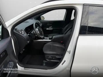 MERCEDES-BENZ GLA 250 4M AMG