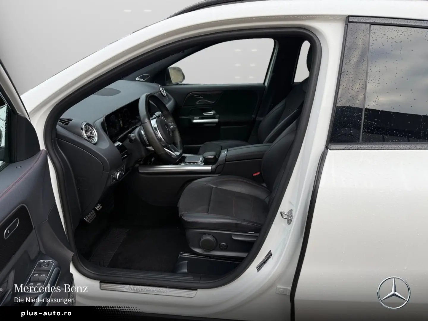 MERCEDES-BENZ GLA 250 4M AMG