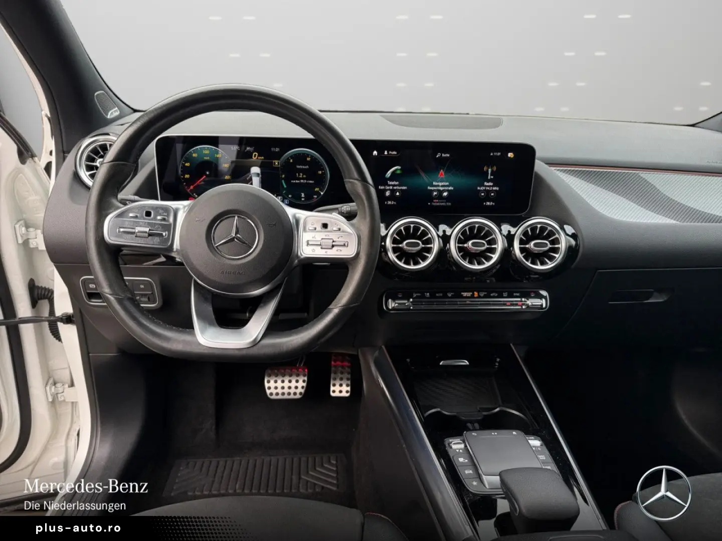 MERCEDES-BENZ GLA 250 4M AMG