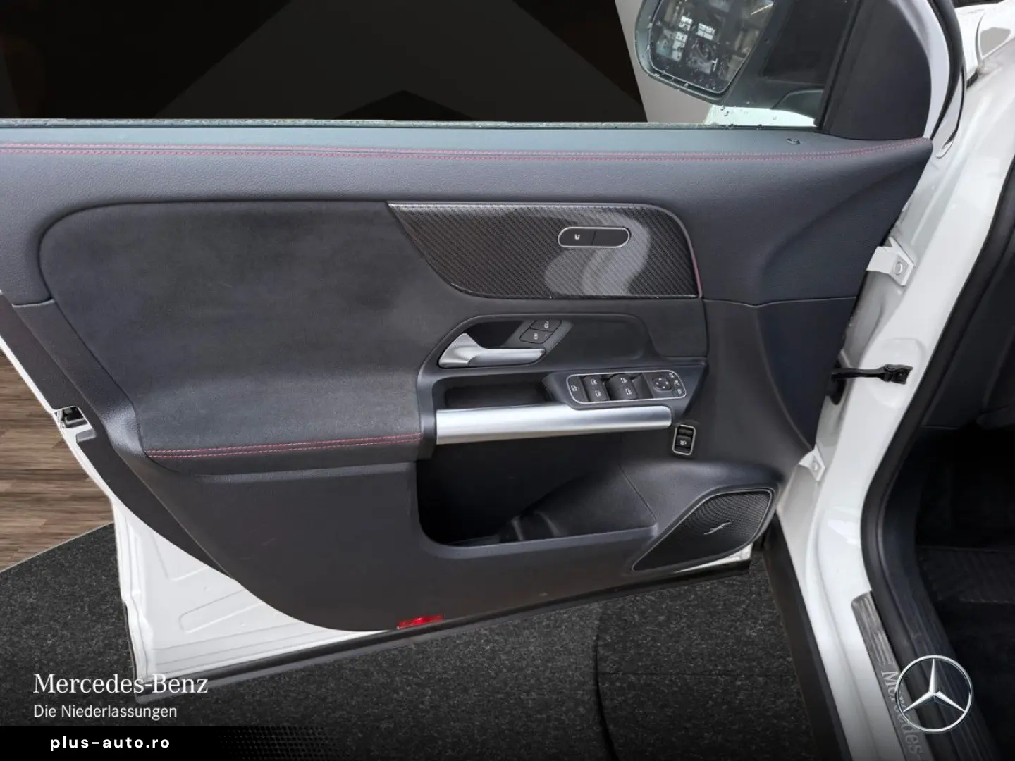 MERCEDES-BENZ GLA 250 4M AMG