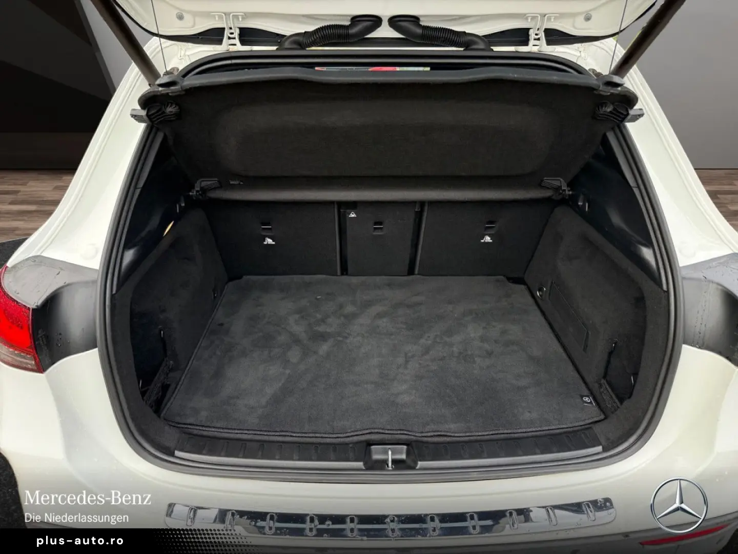 MERCEDES-BENZ GLA 250 4M AMG