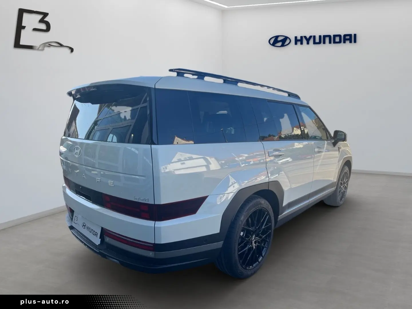 HYUNDAI SANTA FE Hybrid 1.6 Turbo 6-AT 4WD Intro