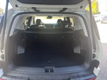 HYUNDAI SANTA FE Hybrid 1.6 Turbo 6-AT 4WD Intro