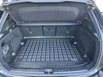 MERCEDES-BENZ GLA 200 4MATIC AMG