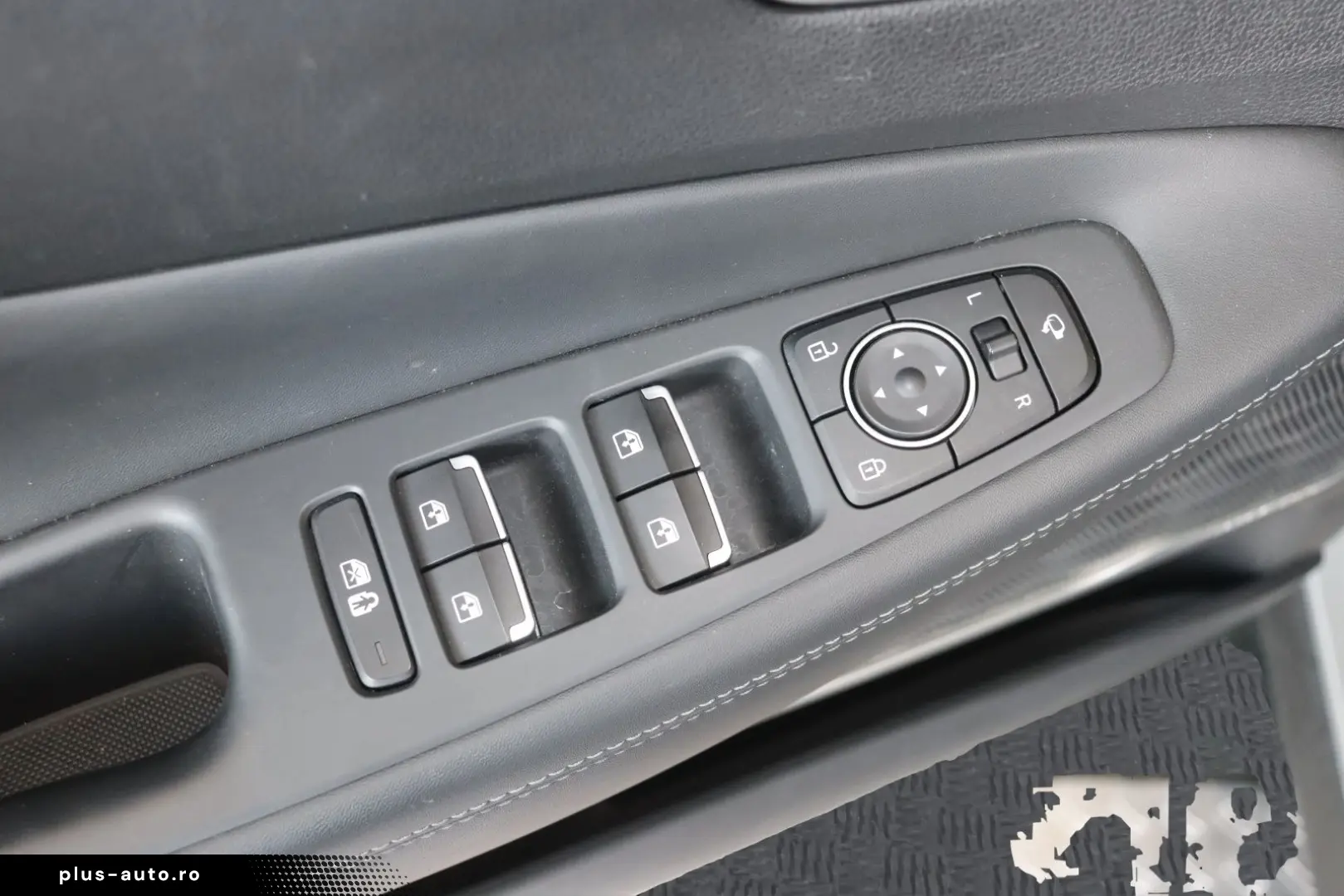 HYUNDAI SANTA FE 2.2 CRDi 4WD Prime  VOLLAUSSTATTUNG PAN