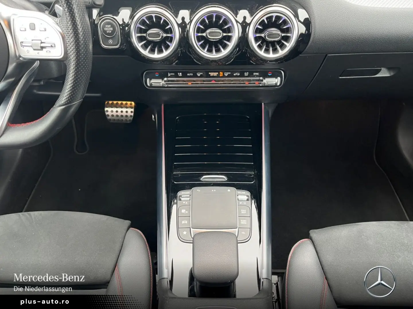 MERCEDES-BENZ GLA 220 d 4M AMG