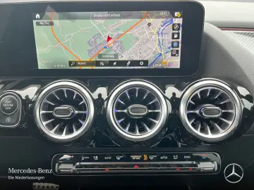 MERCEDES-BENZ GLA 220 d 4M AMG