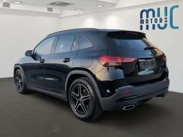 MERCEDES-BENZ GLA 220 d 4Matic