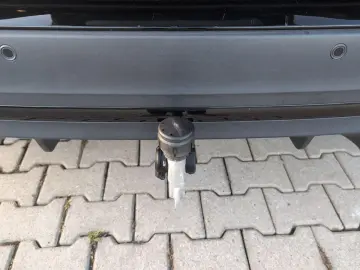 MERCEDES-BENZ GLA 220 d 4Matic