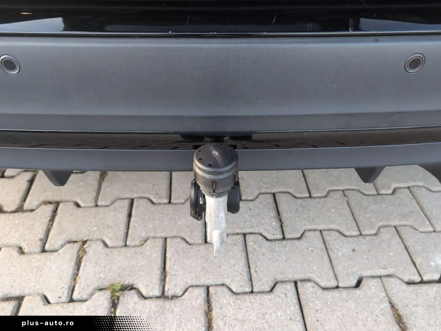 MERCEDES-BENZ GLA 220 d 4Matic