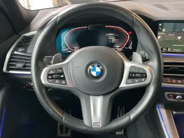 BMW X5 xDrive 30d M-Sport Sportpaket HUD AD El. Pano