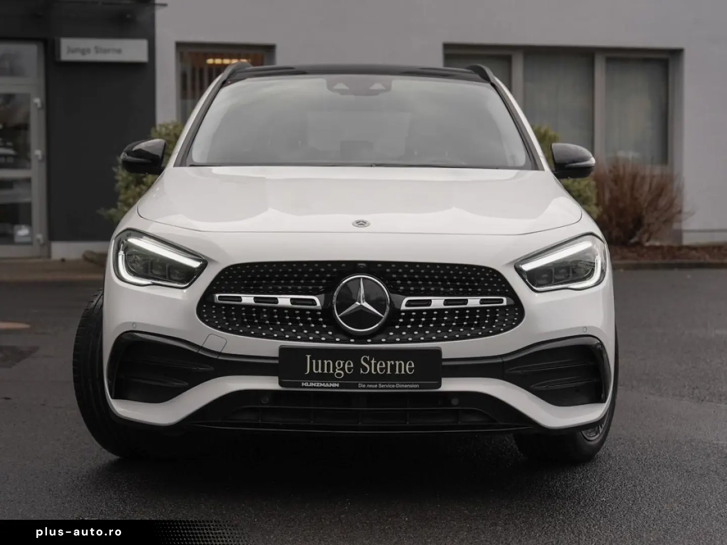 MERCEDES-BENZ GLA 250 4M AMG