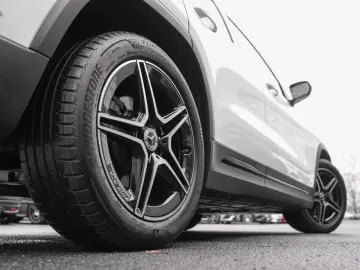 MERCEDES-BENZ GLA 250 4M AMG