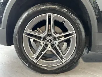MERCEDES-BENZ GLA 220d 4Matic AMG-Line