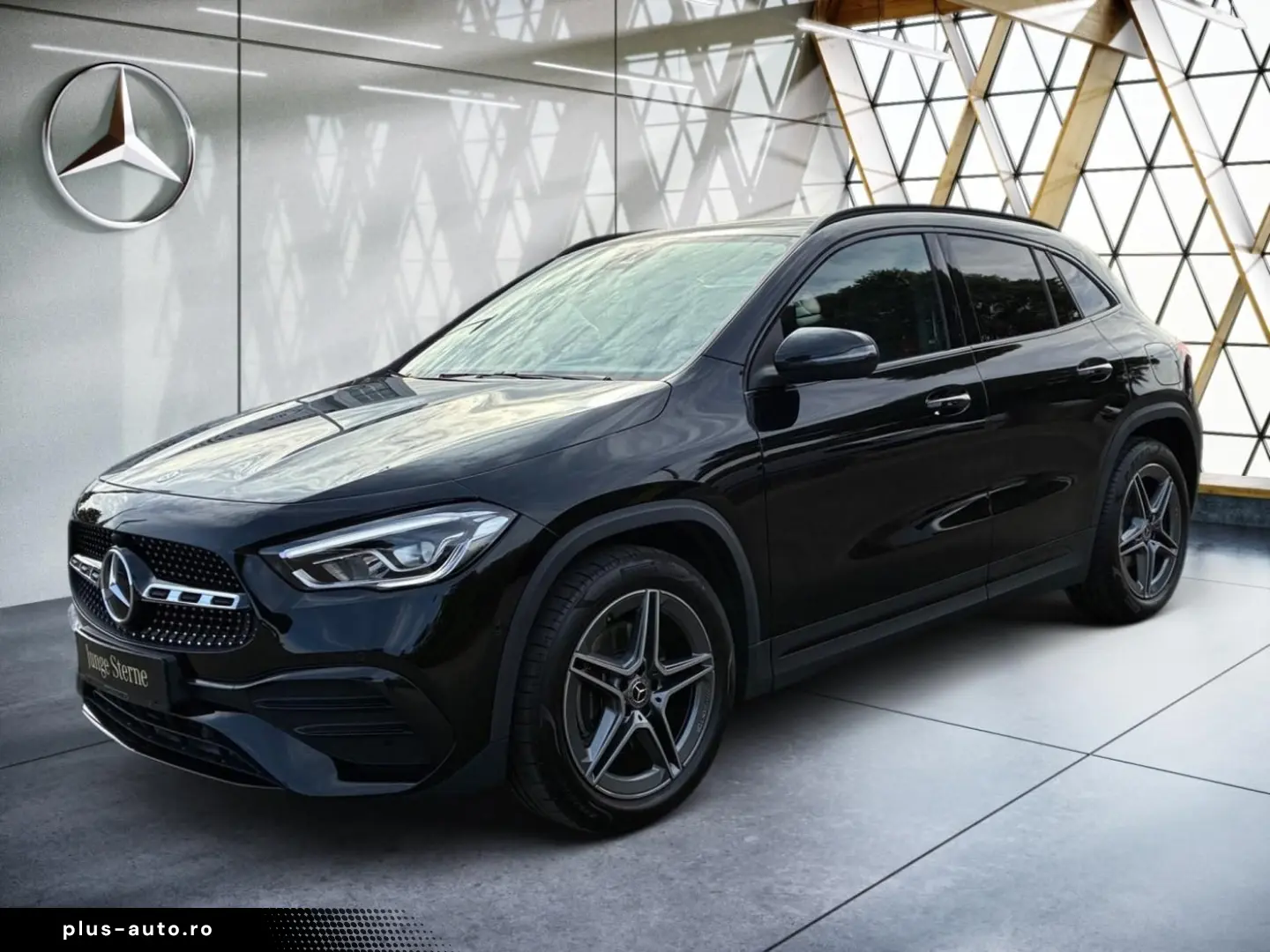 MERCEDES-BENZ GLA 200 4M AMG