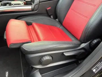 MERCEDES-BENZ GLA 200 4M AMG