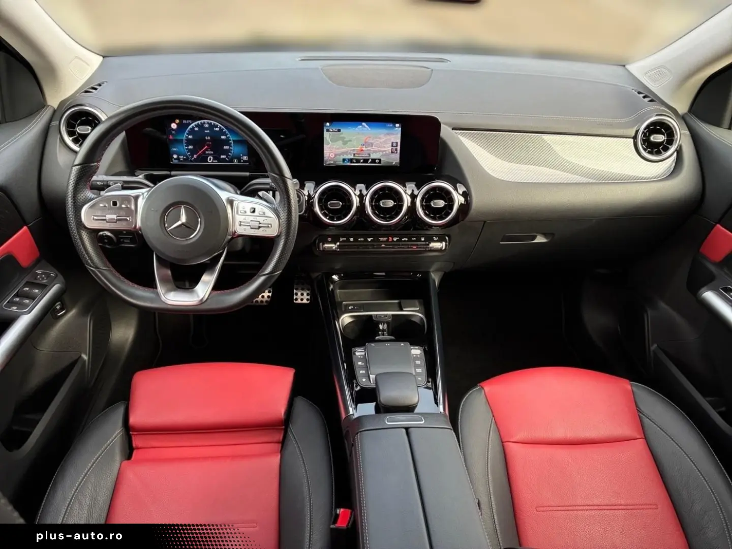 MERCEDES-BENZ GLA 200 4M AMG