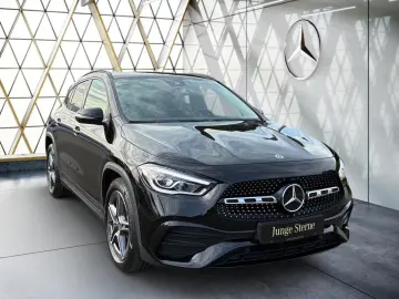 MERCEDES-BENZ GLA 200 4M AMG