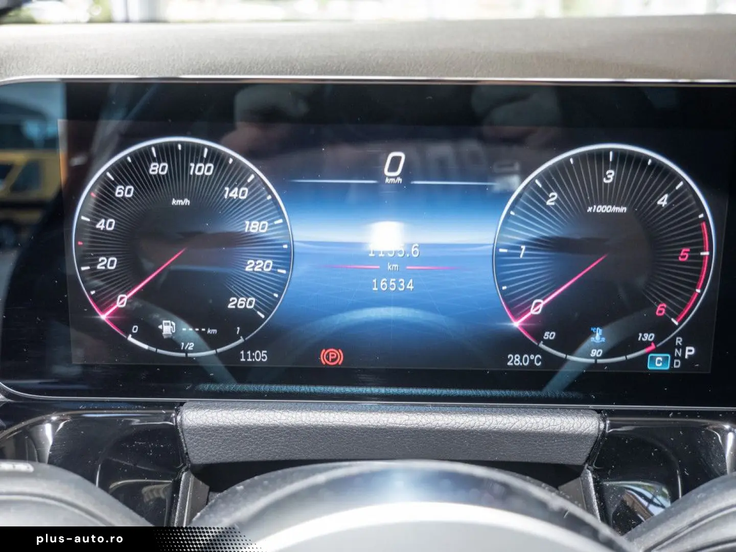 MERCEDES-BENZ GLA 220 d 4M